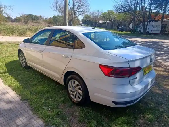 Volkswagen Virtus 1.6 Msi Highline  2018 - foto 2