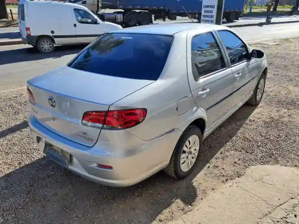 Fiat Siena 1.4 Attractive Active  2011 - foto 2