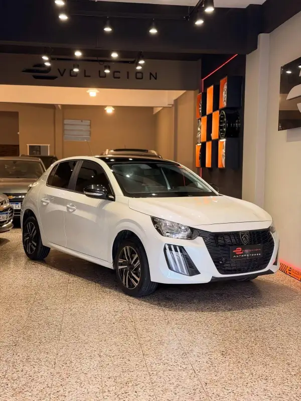 Peugeot 208 L/23 1.6 Allure Pack  2024 - foto 1