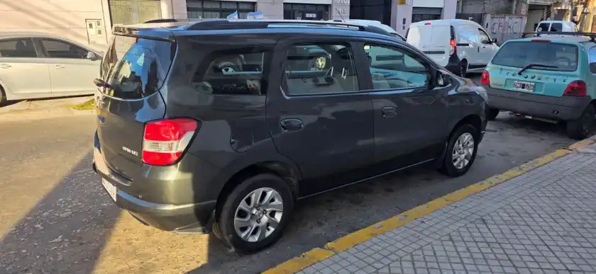 Chevrolet Spin 1.8 Ltz 5 As  2016 - foto 4