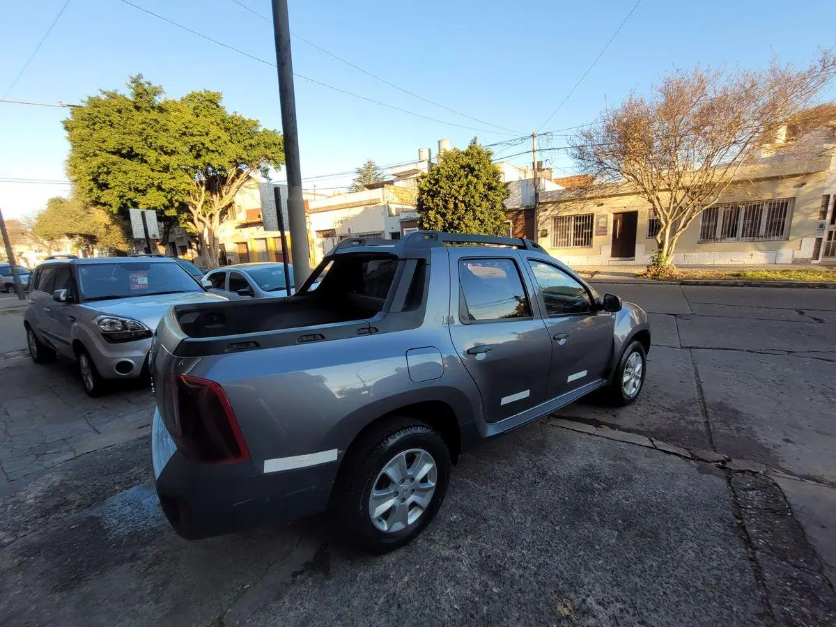 Renault Duster Oroch 2.0 Dinamique L/20  2021 - foto 2