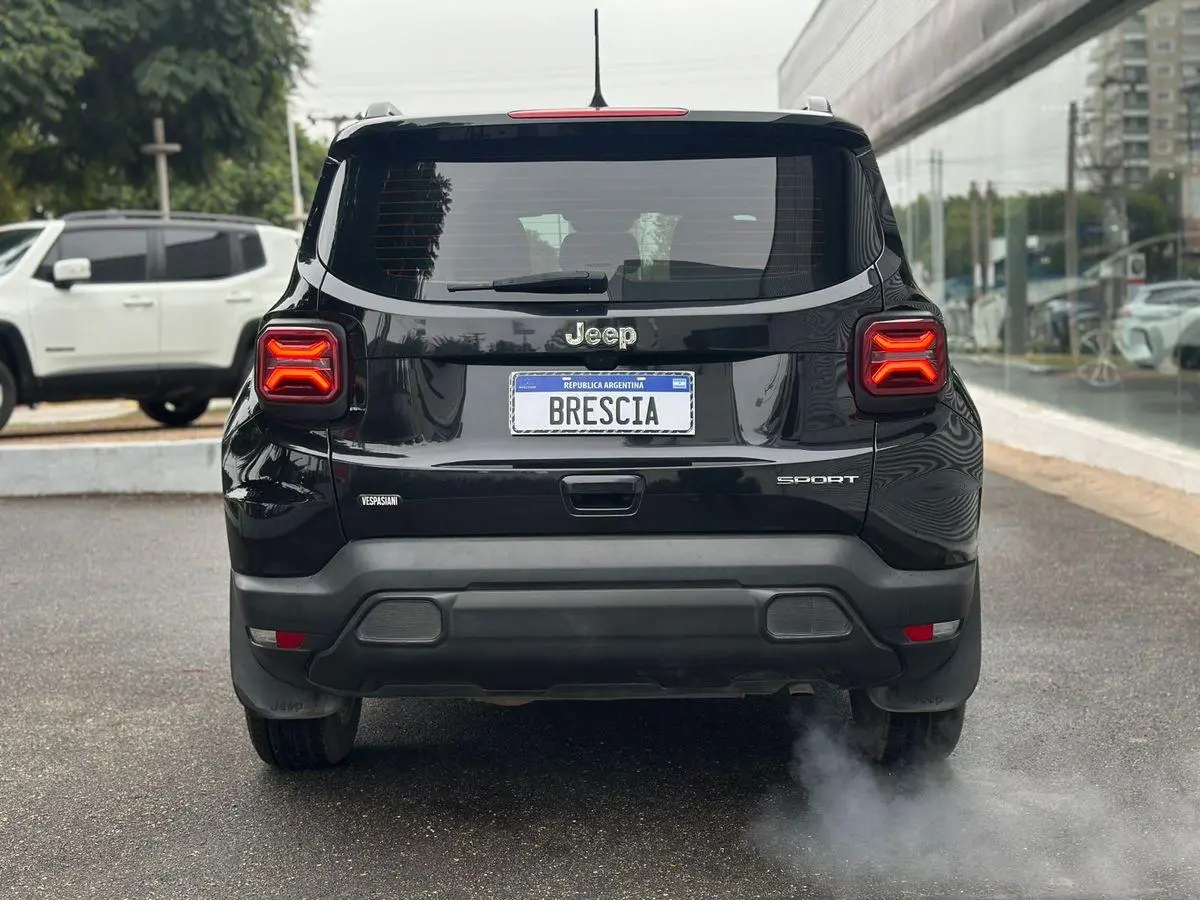 Chrysler Jeep Renegade 1.8 4X2 Sport L/22 At  2023 - foto 5
