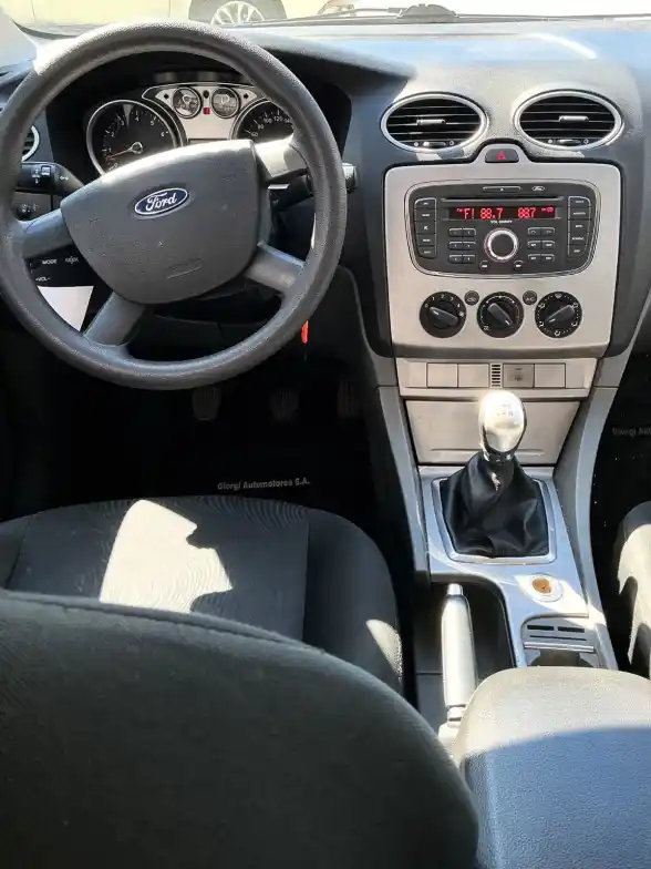Ford Focus L/08 1.6 5 P Trend  2012 - foto 2