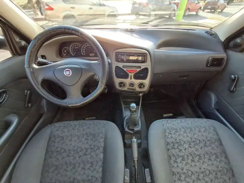 Fiat Palio 1.4 3 P Fire L/09 Confort  2010 - foto 3