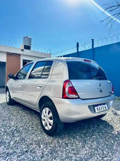 Renault Clio Mio 1.2 5 P Confort Pack Sat  2015 - foto 4