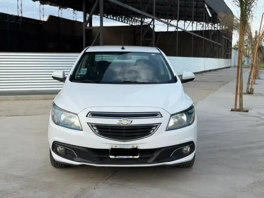 Chevrolet Prisma 1.4 Ltz                L/13  2013 - foto 2