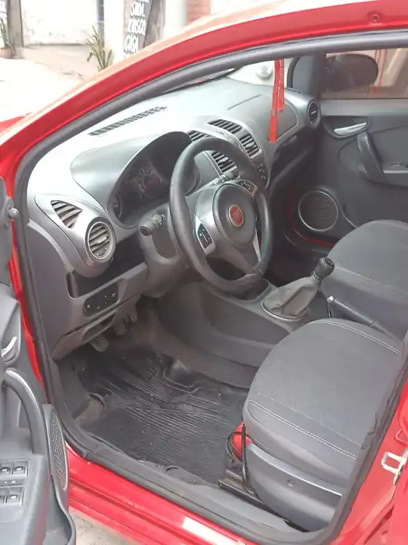 Fiat Palio 1.4 5 P Attractive L/14  2017 - foto 3