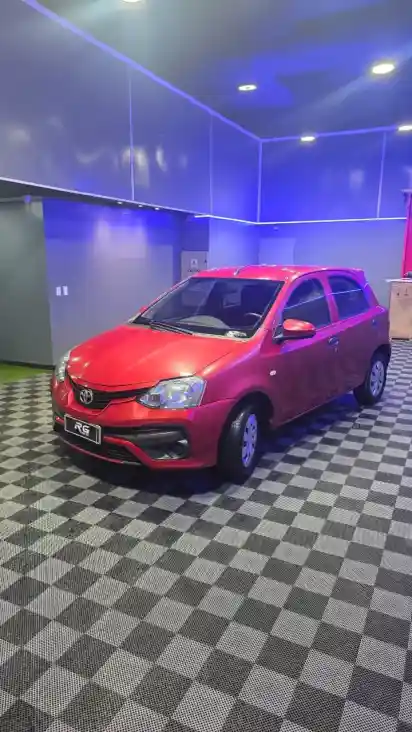 Toyota Etios 1.5 5 Ptas X  6Mt       L/18  2021 - foto 2