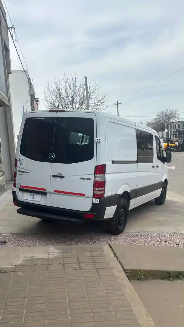 Mercedes Benz Sprinter 415 Furgon 3665 Mixto 4+1  2015 - foto 3