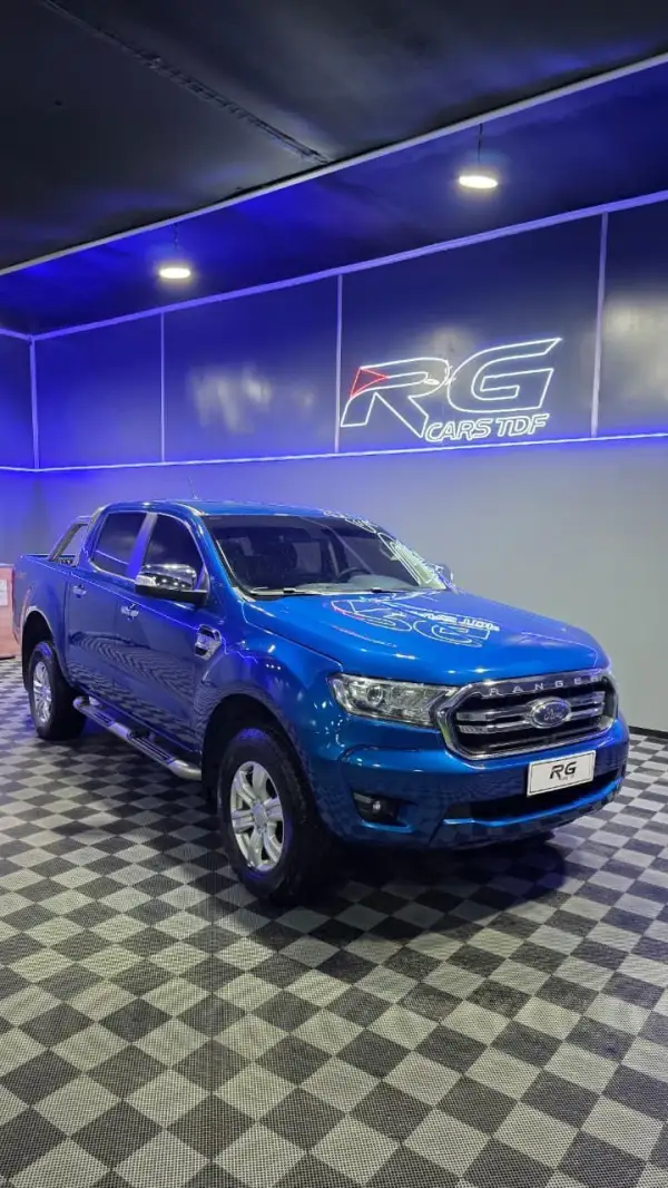 Ford Ranger 3.2 Tdi Dc 4X4 L/19 Xlt At  2022 - foto 1