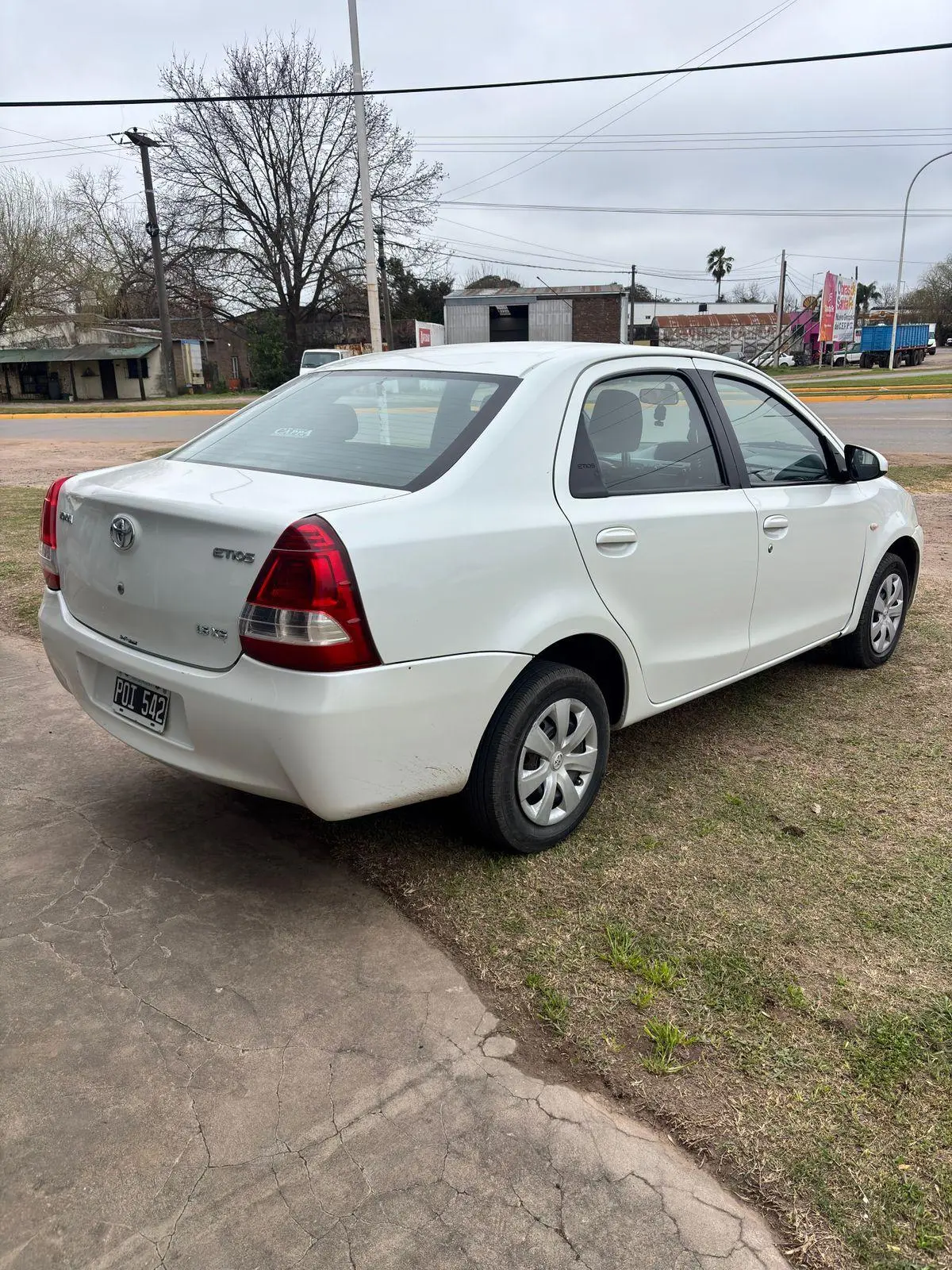 Toyota Etios 1.5 4 Ptas Xs  2016 - foto 3