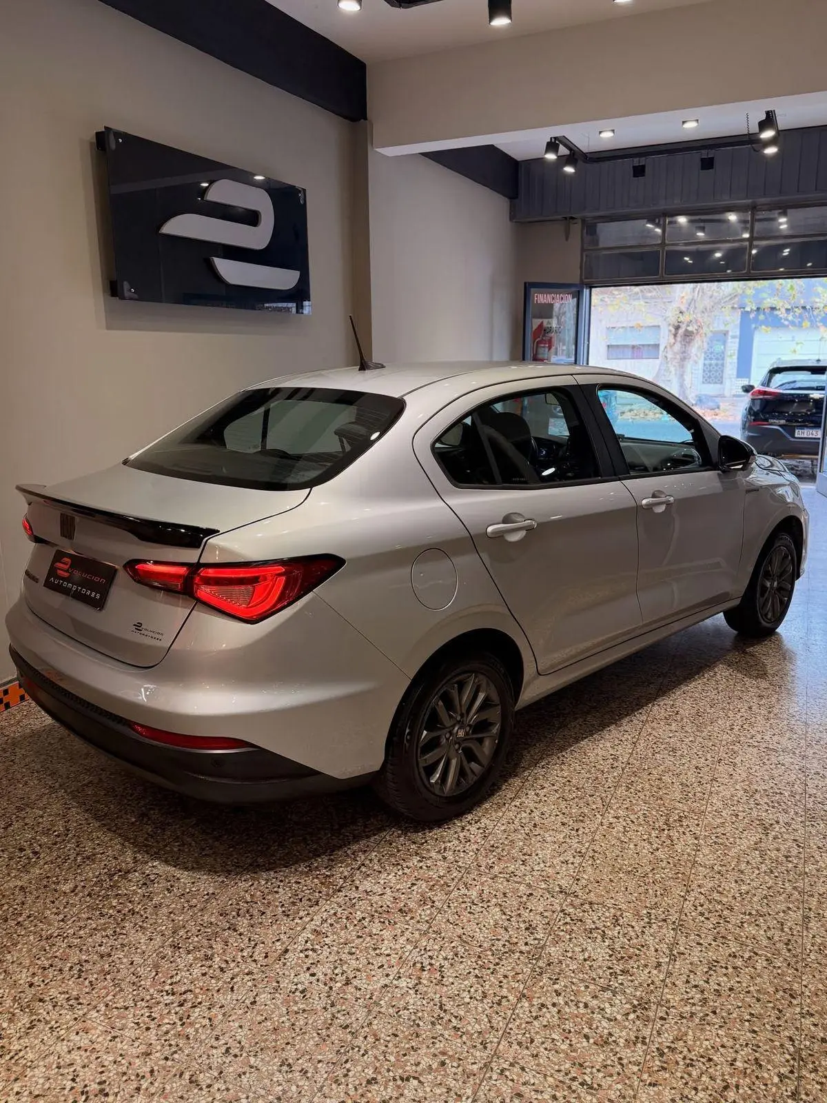 Fiat Cronos L/22 1.3 Drive Gse S-Design  2022 - foto 4