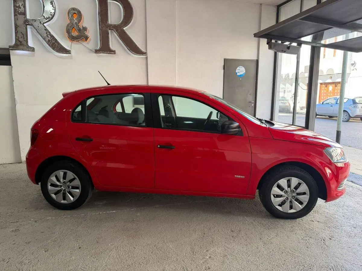 Volkswagen Gol Trend 1.6 5 P L/13 Pk 1  2014 - foto 4