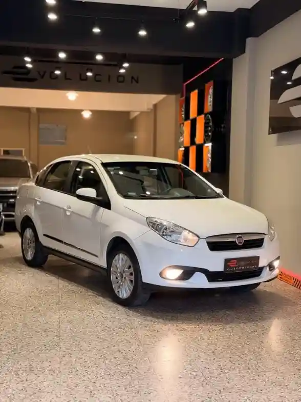 Fiat Grand Siena 1.6 Essence L/14  2016 - foto 1