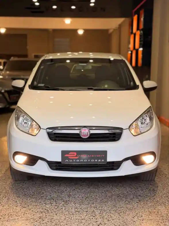 Fiat Grand Siena 1.6 Essence L/14  2016 - foto 2