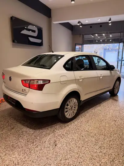 Fiat Grand Siena 1.6 Essence L/14  2016 - foto 5
