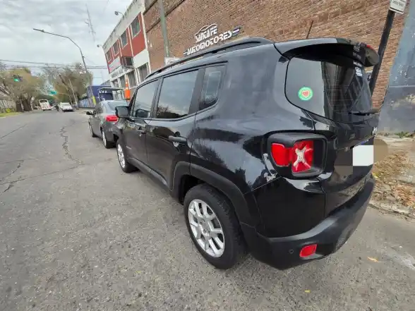 Chrysler Jeep Renegade 1.8 4X2 Sport  2021 - foto 4
