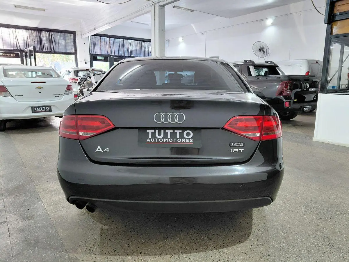 Audi A4 1.8 Tfsi L/08 Plus Sp Cu (Ambi.  2012 - foto 3