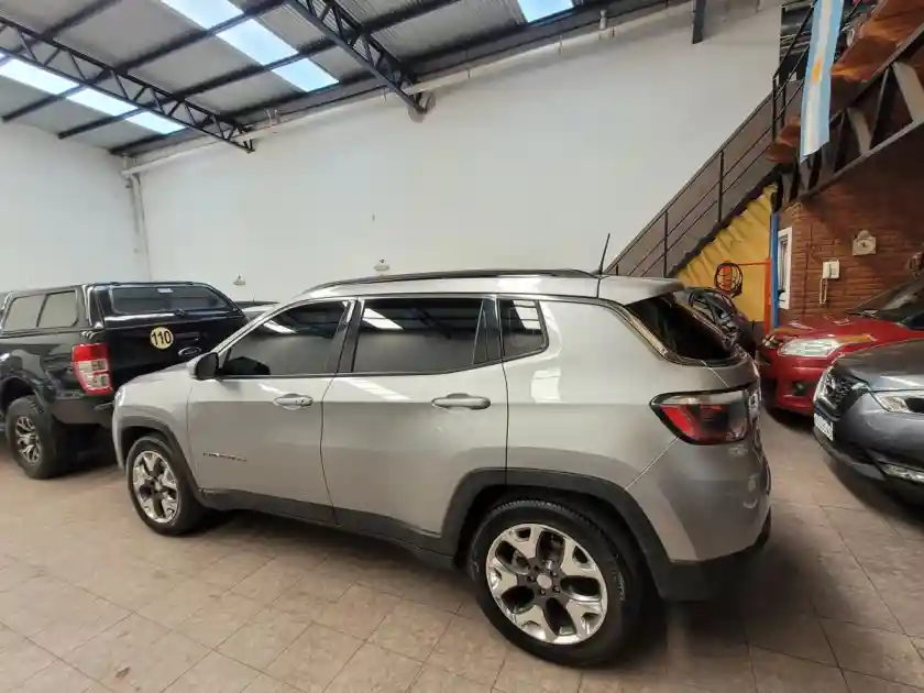 Chrysler Jeep Compass 2.4 Longitude At6 4X2  2020 - foto 5