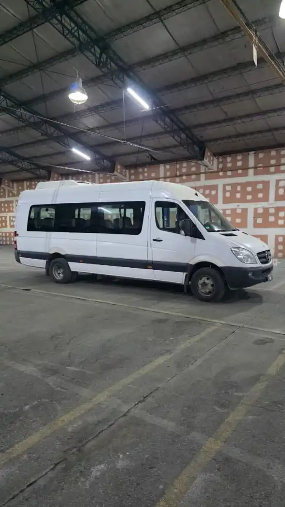 Mercedes Benz Sprinter 515 Minibus 4325 19+1  2013 - foto 1