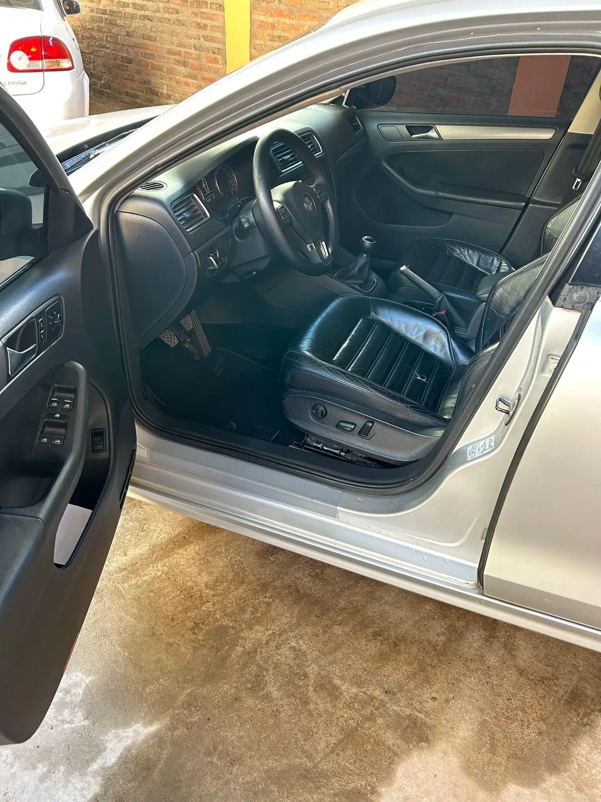 Volkswagen Vento  2.0 Tsi Sportline L/11  2011 - foto 4