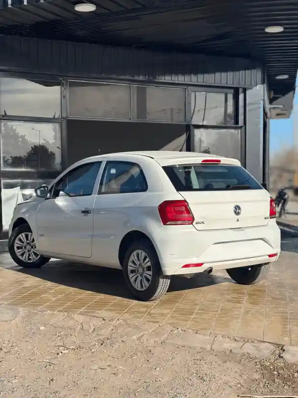 Volkswagen Gol Trend 1.6 3 P L/17  2017 - foto 4
