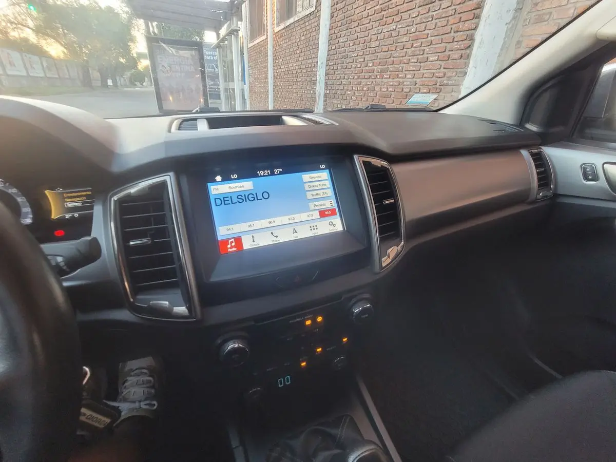 Ford Ranger 3.2 Tdi Dc 4X2 L/19 Xlt  2020 - foto 2