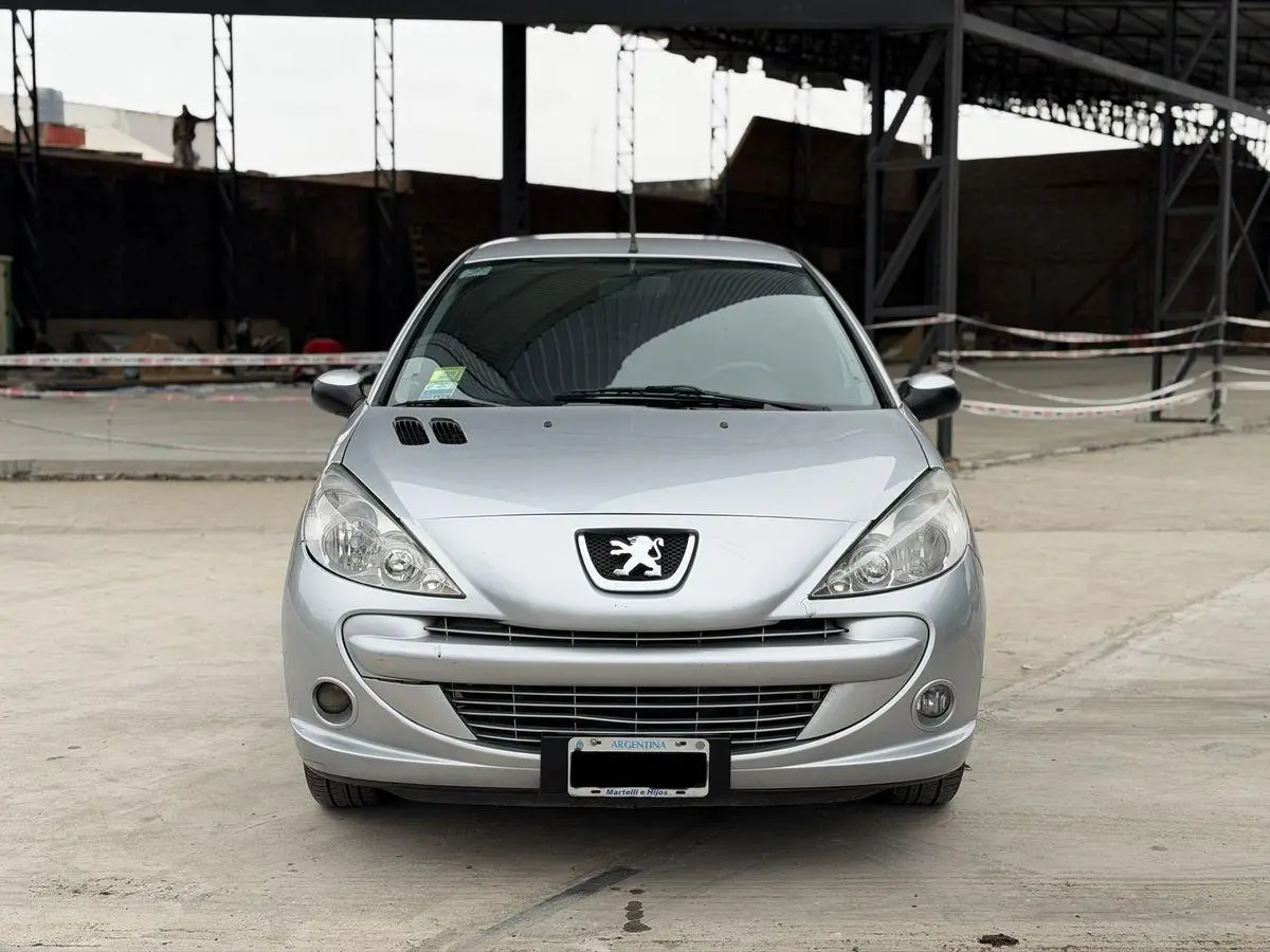 Peugeot 207 Compact 1.4 5 P Xs//Allure  2012 - foto 4