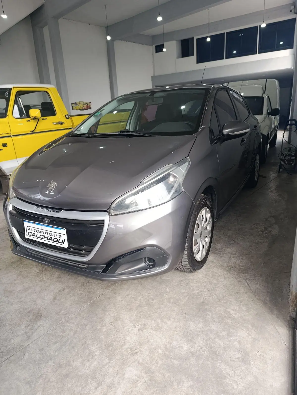 Peugeot 208 1.5 5P Active  2017 - foto 2