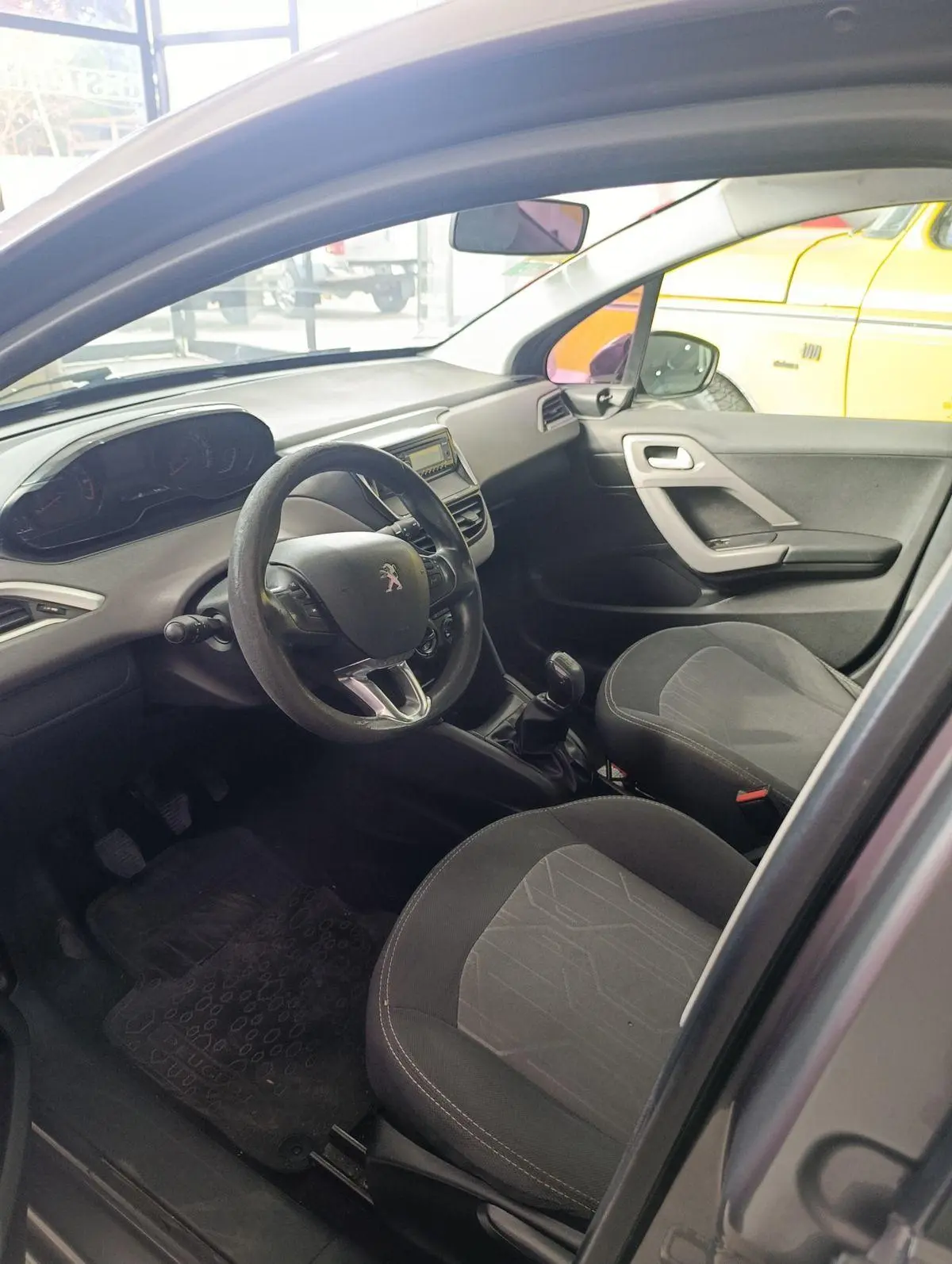 Peugeot 208 1.5 5P Active  2017 - foto 3