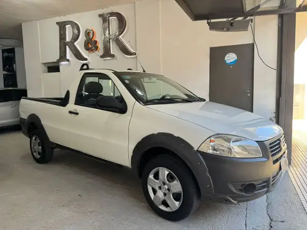 Fiat Strada 1.4 Working Aa  2013 - foto 1