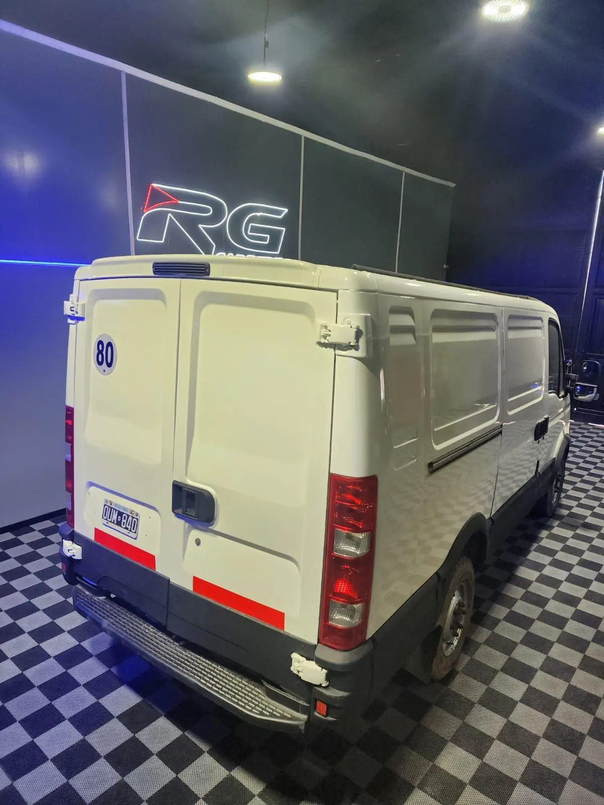 Iveco Daily 40S 14 Cubik Aa  2015 - foto 2