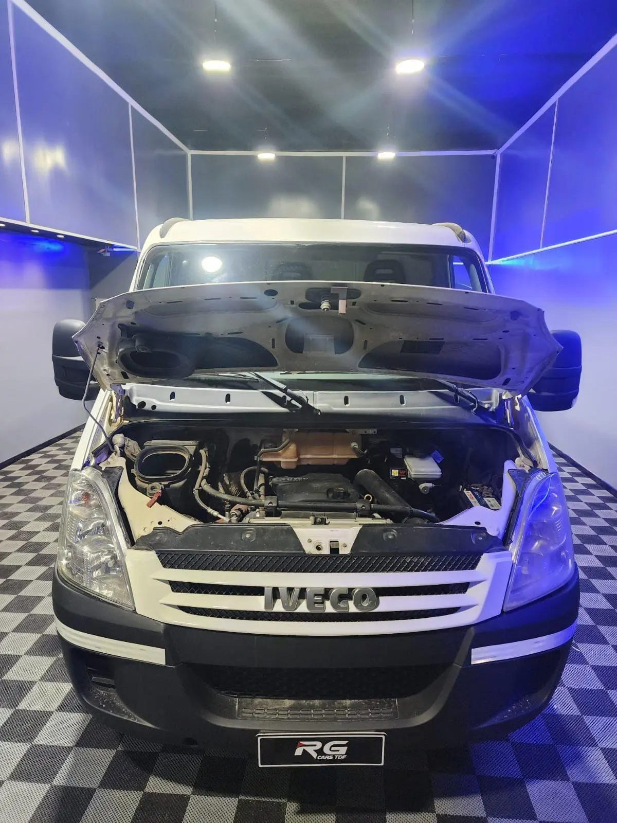 Iveco Daily 40S 14 Cubik Aa  2015 - foto 3