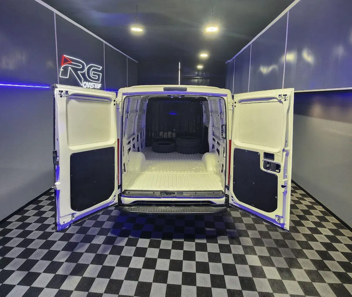 Iveco Daily 40S 14 Cubik Aa  2015 - foto 5