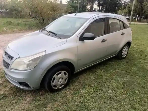 Chevrolet Agile 1.4 Lt  2011 - foto 2