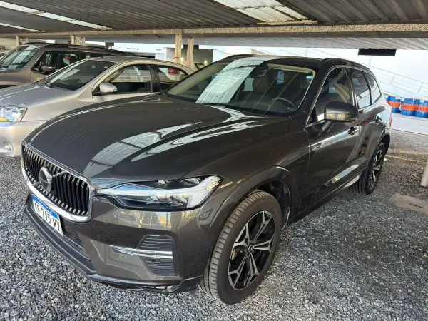 VOLVO XC 60 2.0 T5 MOMENTUM AWD 2023 - foto 1