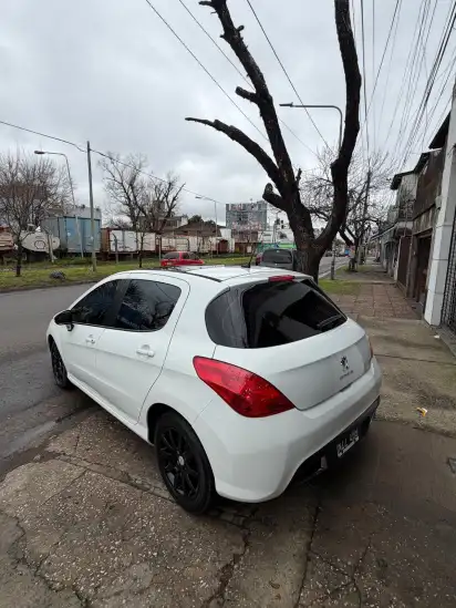 Peugeot 308 1.6 Allure  2014 - foto 2