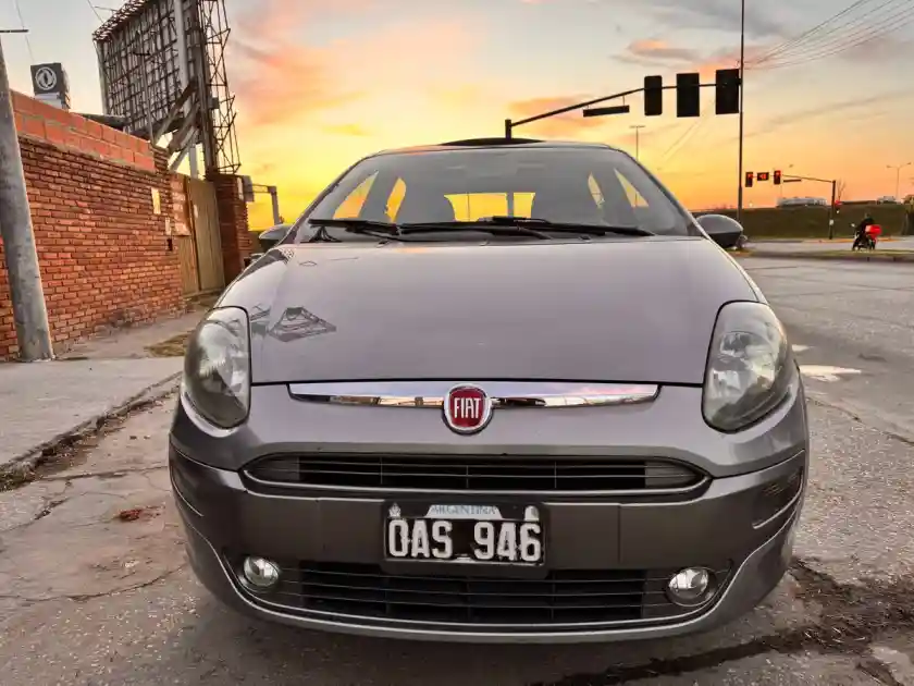 FIAT PUNTO 1.6 SPORTING L/13 2014 - foto 1