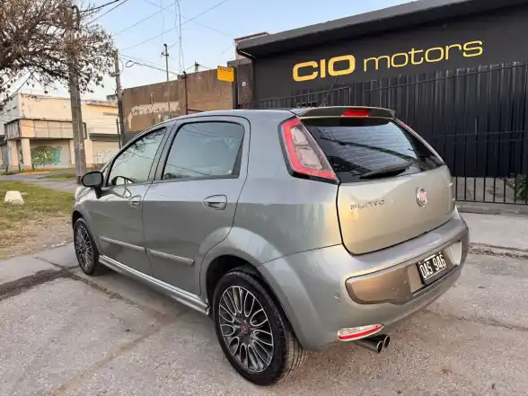 Fiat Punto 1.6 Sporting L/13  2014 - foto 3