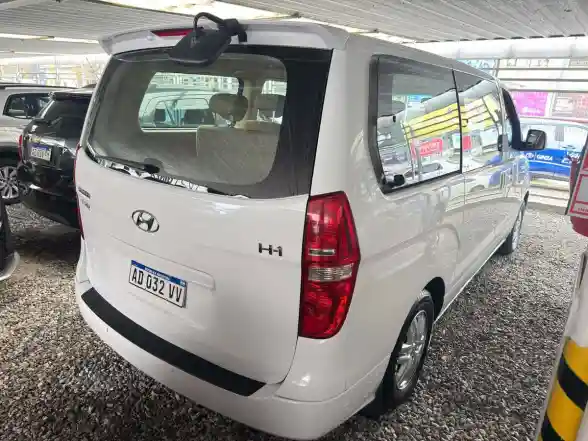 Hyundai H1 2.5 Crdi 12 Pas At  2018 - foto 2