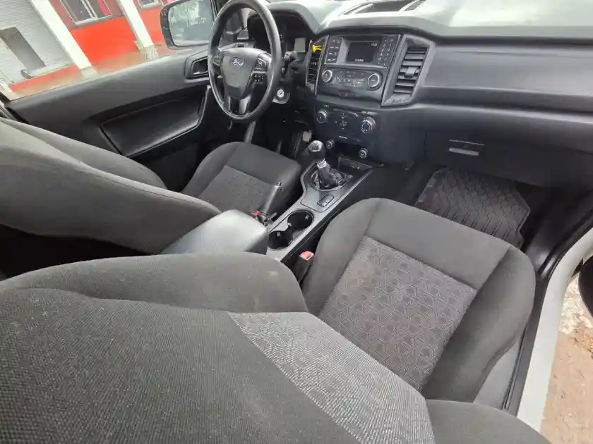 Ford Ranger 2.2 Tdi Sc 4X2 L/19 Xl  2019 - foto 4