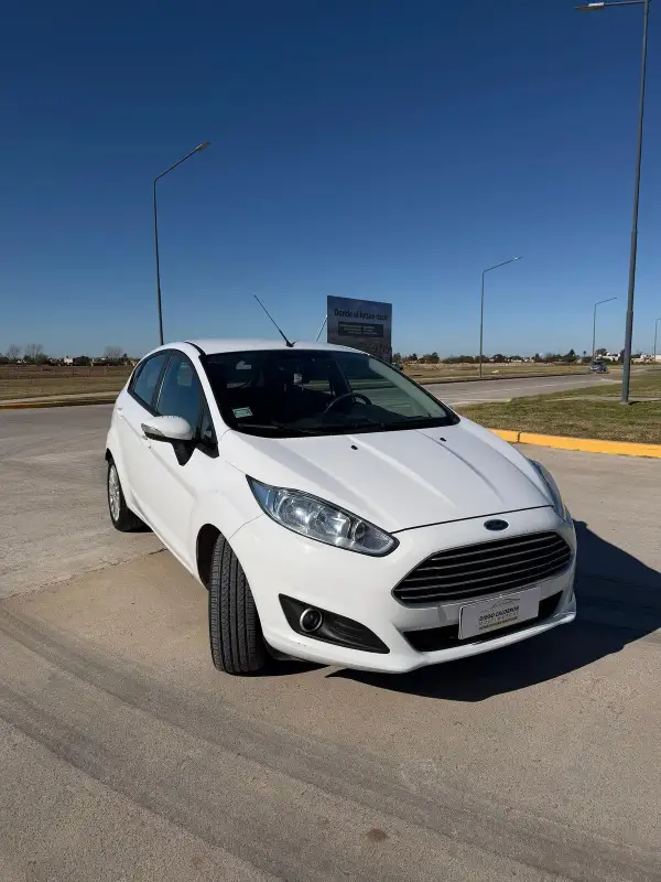 FORD FIESTA  1.6 5P SE             (KD) 2017 - foto 1
