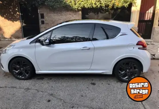 Peugeot 208 Gti  2018 - foto 1