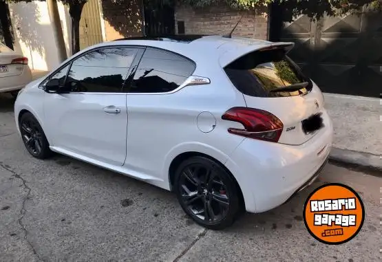 Peugeot 208 Gti  2018 - foto 2