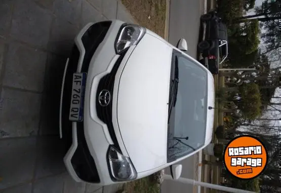 Toyota Etios  2023 - foto 2