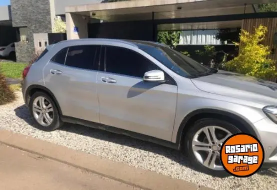 Mercedes-Benz Gla 200  2017 - foto 1