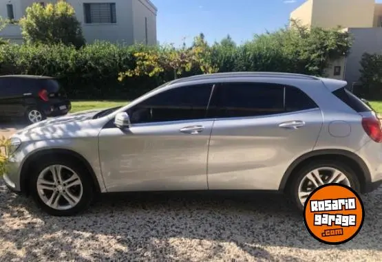 Mercedes-Benz Gla 200  2017 - foto 2