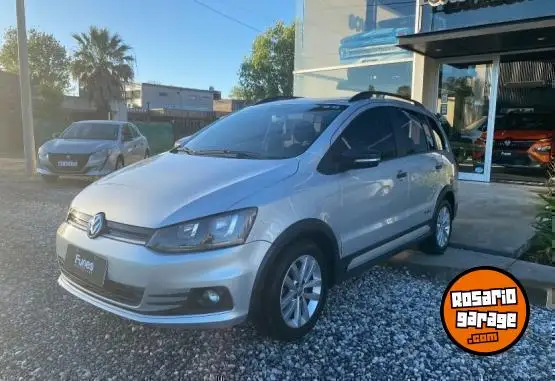 Volkswagen Suran Track 1.6  2017 - foto 1