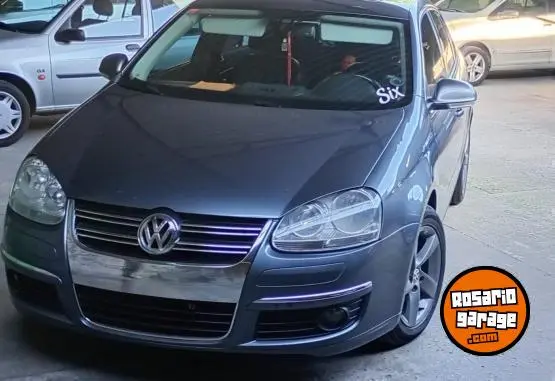 Volkswagen Vento Luxury Tiptronic  2011 - foto 3