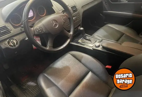 Mercedes-Benz C200  2010 - foto 2